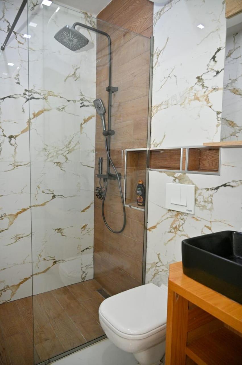 Andi Apartments ดูร์เรส ภายนอก รูปภาพ