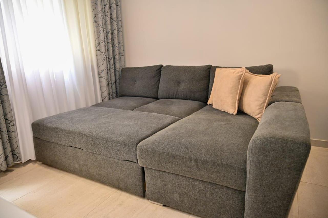 Andi Apartments ดูร์เรส ภายนอก รูปภาพ